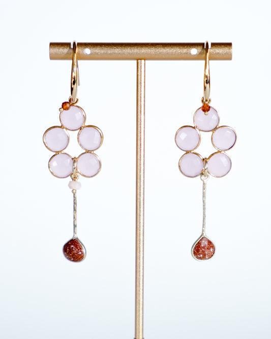 Clustered rose quartz