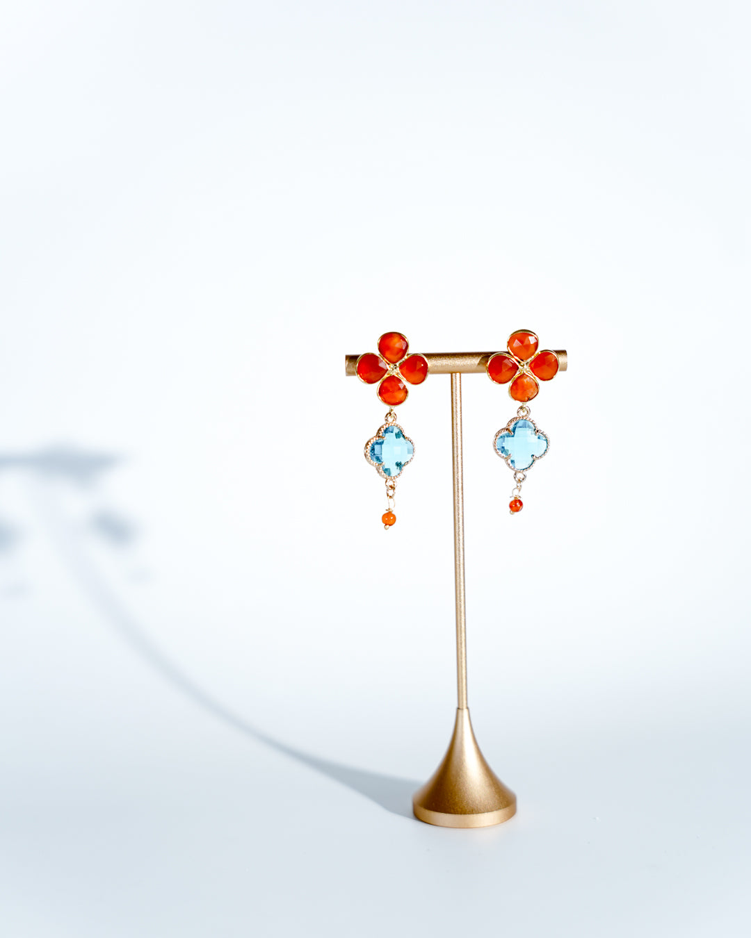 Carnelian cluster with blue quartz clover