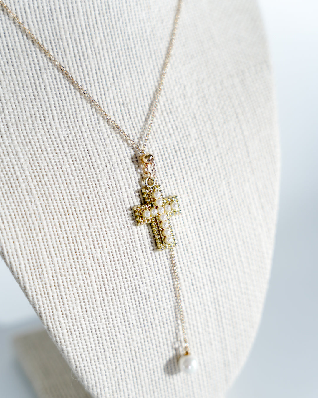 Pearl cross adjustable necklace