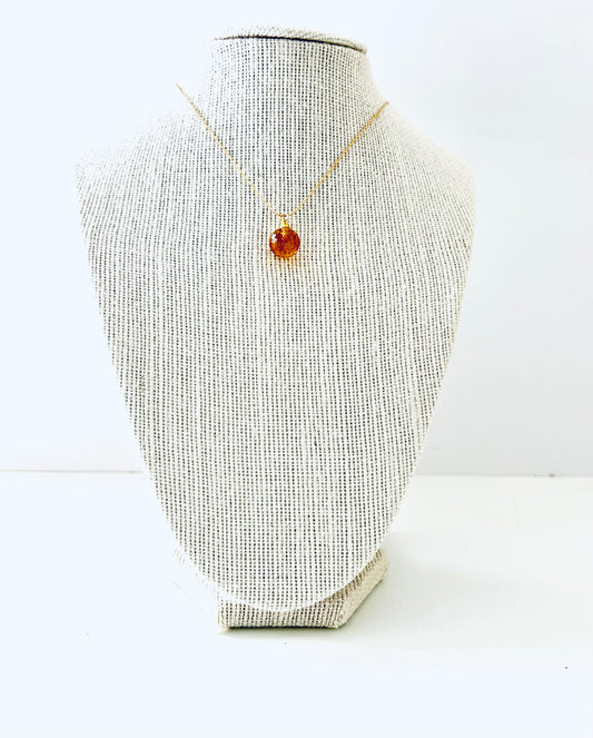 Vis Citrine gem necklace