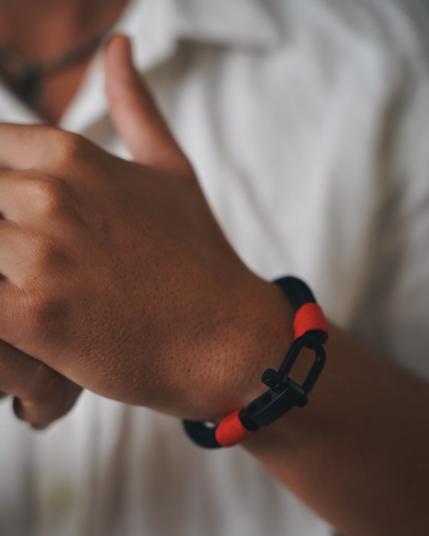 Black shackle bracelet