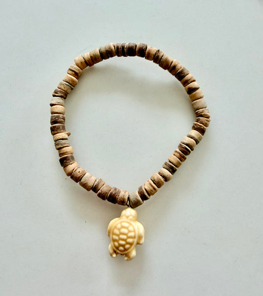 TK Turtle elasticated bracelet natural