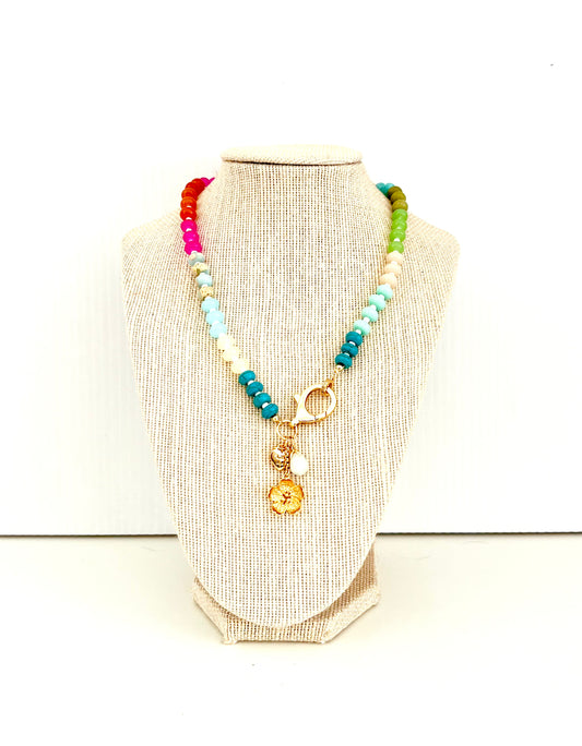 Colour beaded necklace with flower
